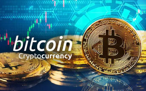 比特币v6.1.35版本_比特币交易所最新版下载 更新时间：2022年11月10日 OKX Web3 Yield正在直播!现在，您可以通过一个应用程序管理不同DeFi协议(如AAVE、Yern和Pancake)的流动性投资。 比特币交易所下载亮点功能 1、价格查询：可实时查询比特币、莱特币、以太坊、欧交易所的价格 2、一键登录：支持指纹一键登陆，免去输入账户密码的繁琐 3、实时到账：使用绑定的银行卡转账汇款，实时到账，方便快捷 4、提现便捷：支持选择极速提现和快速提现，极速提现-第1张图片-芝麻交易所下载